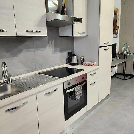 Comfort Apartment *